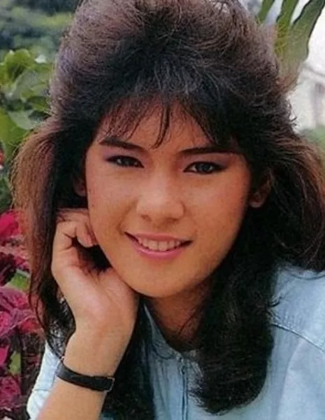 Джамджури Чердчем / Jamjuree Cherdchom / จามจุรี เชิดโฉม