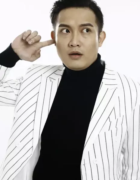   / Фэн Шо / Feng Shuo /  冯朔 / Feng Shuo