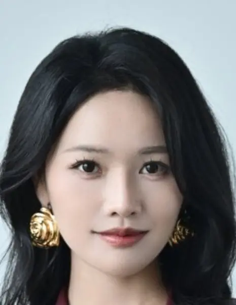 Цао Цянь И / Cao Qian Yi /  曹千祎