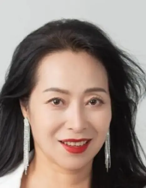 Дан Цзюнь Лин / Dang Jun Ling /  党俊玲