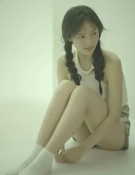 Ли Юань Цзин / Li Yuan Jing / 李媛菁