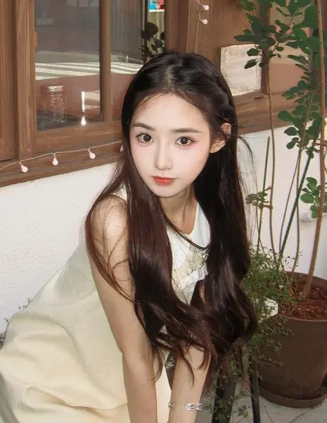 Линь Юй Синь / Lin Yu Xin / 林雨欣