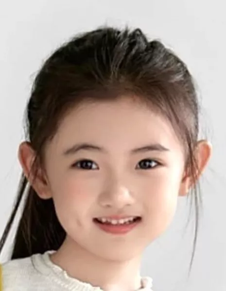 Лу Сяо И / Lv Xiao Yi / 吕萧伊