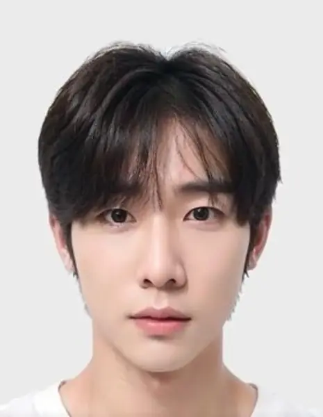 Лю Син Е / Liu Xing Ye /  刘星野