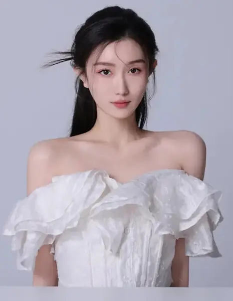 На Синь / Na Xin / 那馨