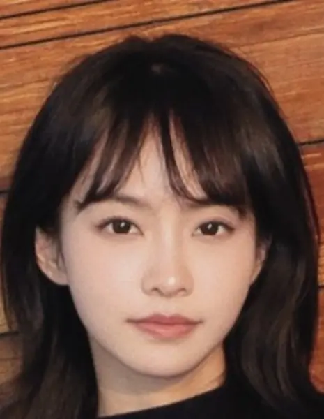 Ван Юй Синь / Wang Yu Xin /  王雨欣