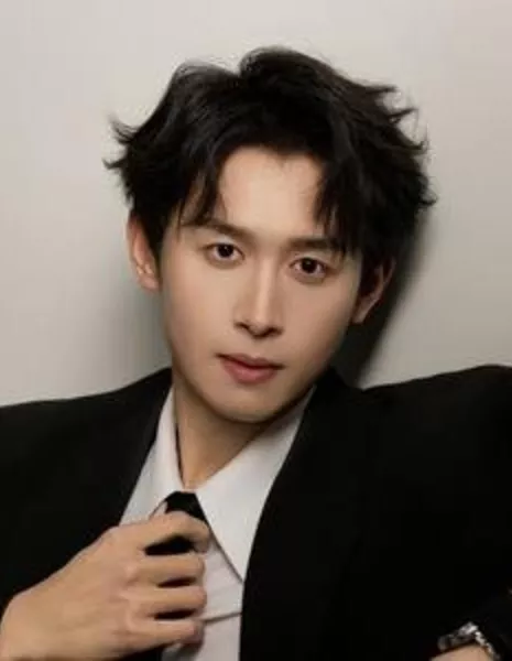 Янь Хао / Yan Hao /  严浩