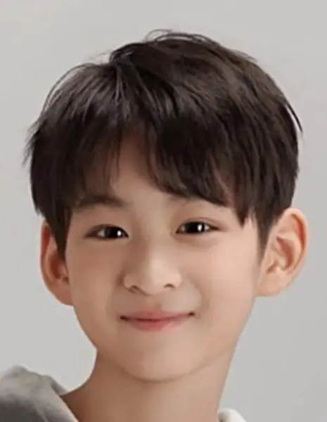 Ма Вэй Инь / Ma Wei Yin /  马尉尹