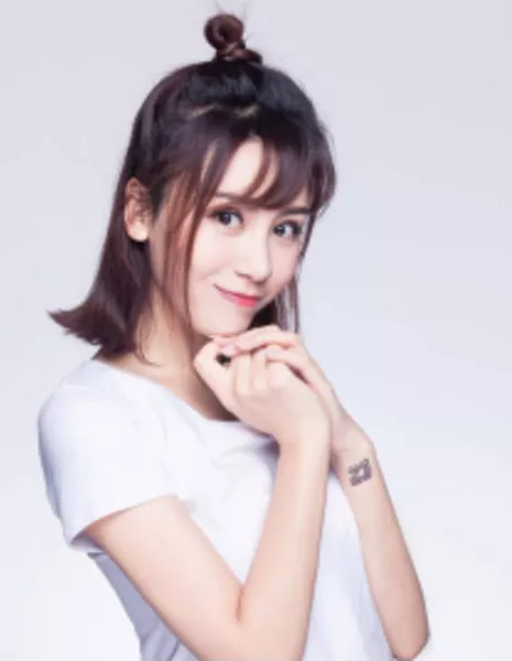 Ян Цяо Юэ / Yang Qiao Yue / 阳巧玥 - Азияпоиск - Дорамы, фильмы и музыка Азии