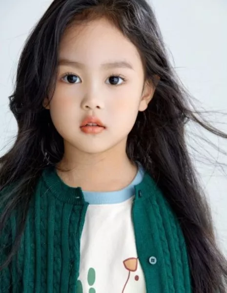 Чжан Си Тун / Zhang Si Tong / 张思潼 - Азияпоиск - Дорамы, фильмы и музыка Азии