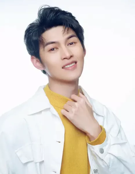 Чжоу Жэнь Лян / Zhou Ren Liang / 周仁亮