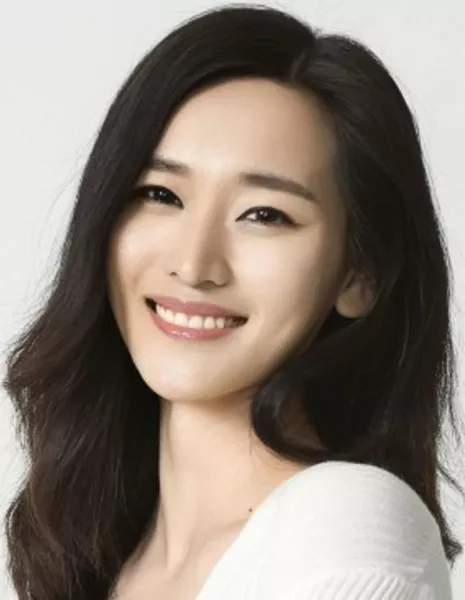 Лю Инь Инь / Liu Yin Yin /  刘银银