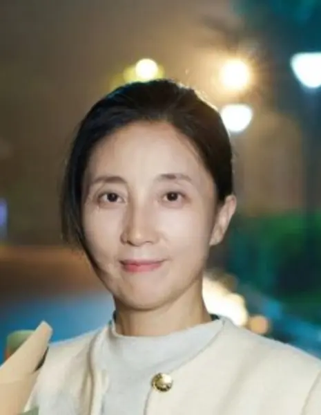 Ли Лу / Li Lu /  李露