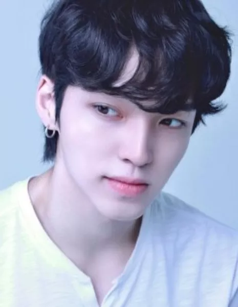 Син Ги Сон / Shin Ki Seong / 기성아