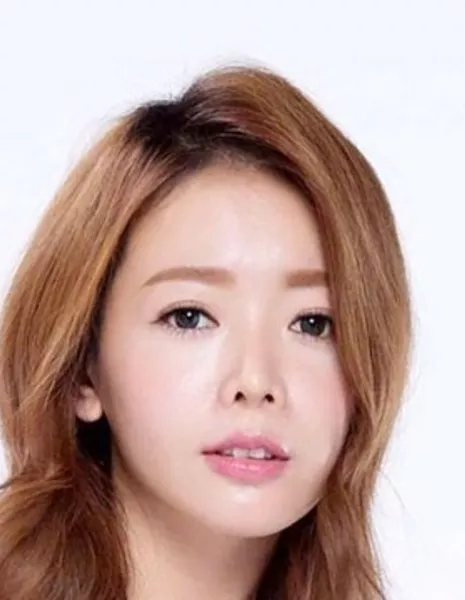 Тани Линь / Tani Lin /  林星潼