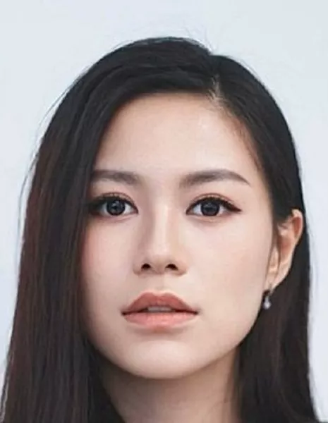 Аксити Чун / Axity Chong /  莊易羚