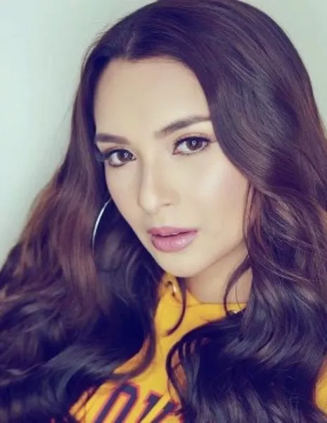 Райза Сенон / Ryza Cenon /  Rhiza Ann Cenon Simbulan