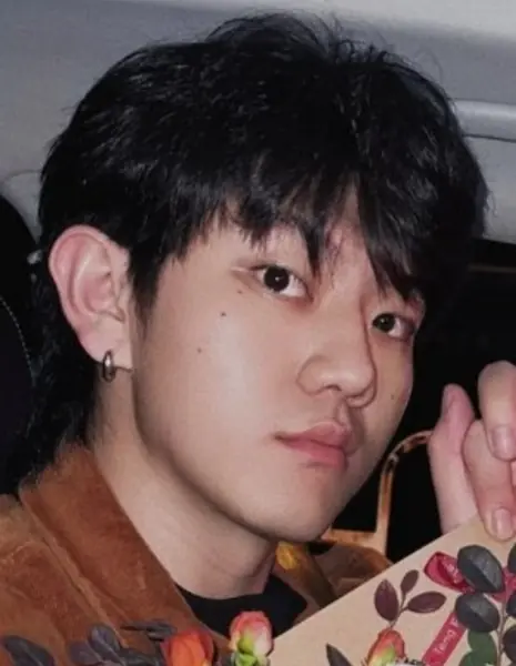 Цу Чжи Дун / Qu Zhi Dong /  屈志东