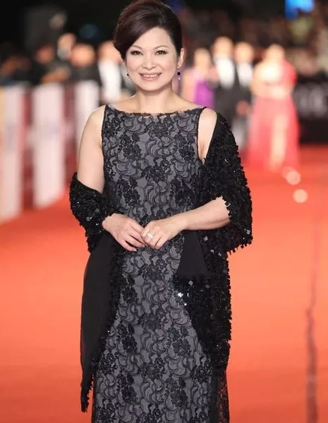 Ян Гуймэй / Yang Guimei / 杨贵媚 / Yang Gui Mei - Азияпоиск - Дорамы, фильмы и музыка Азии